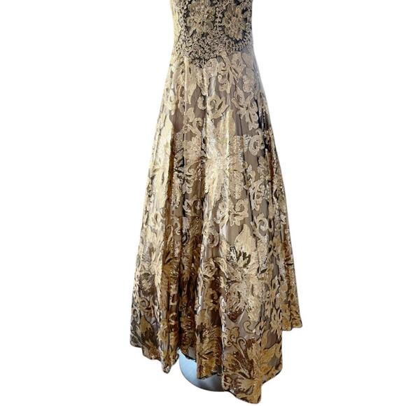 SAVOY Gold Dress Jacquard Beaded Sequins Ball Gown Strapless Princess Medium NWT - Picture 5 of 15